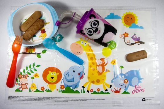 Wegwerpproduct Vier Karton Desgin BPA Vrije Placemat 12X18“ maakt Gemakkelijk om de Plastic Mat van de Babylijst schoon te maken waterdicht