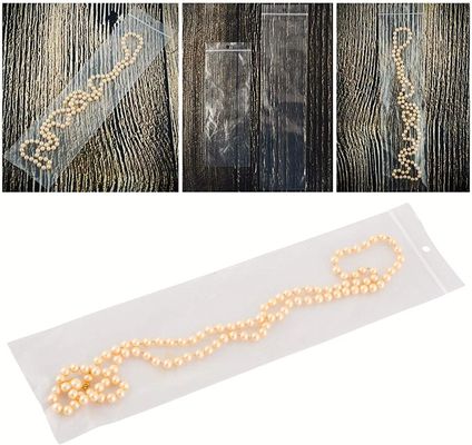 De duidelijke Baggies-Halsbandzakken met hangen Gaten Resealable Plastic Zakken